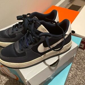 navy blue air force 1s
